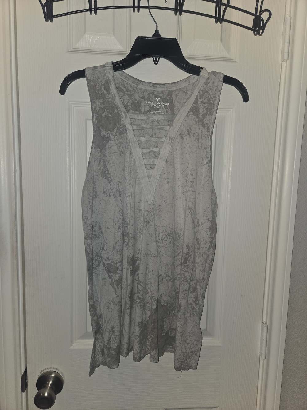 American Eagle Gray Sleeveless Tank Top